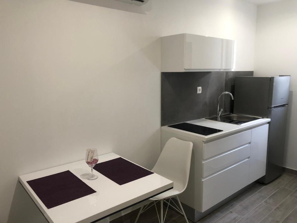 Apartmani Milka I Jozo 奥米什 外观 照片