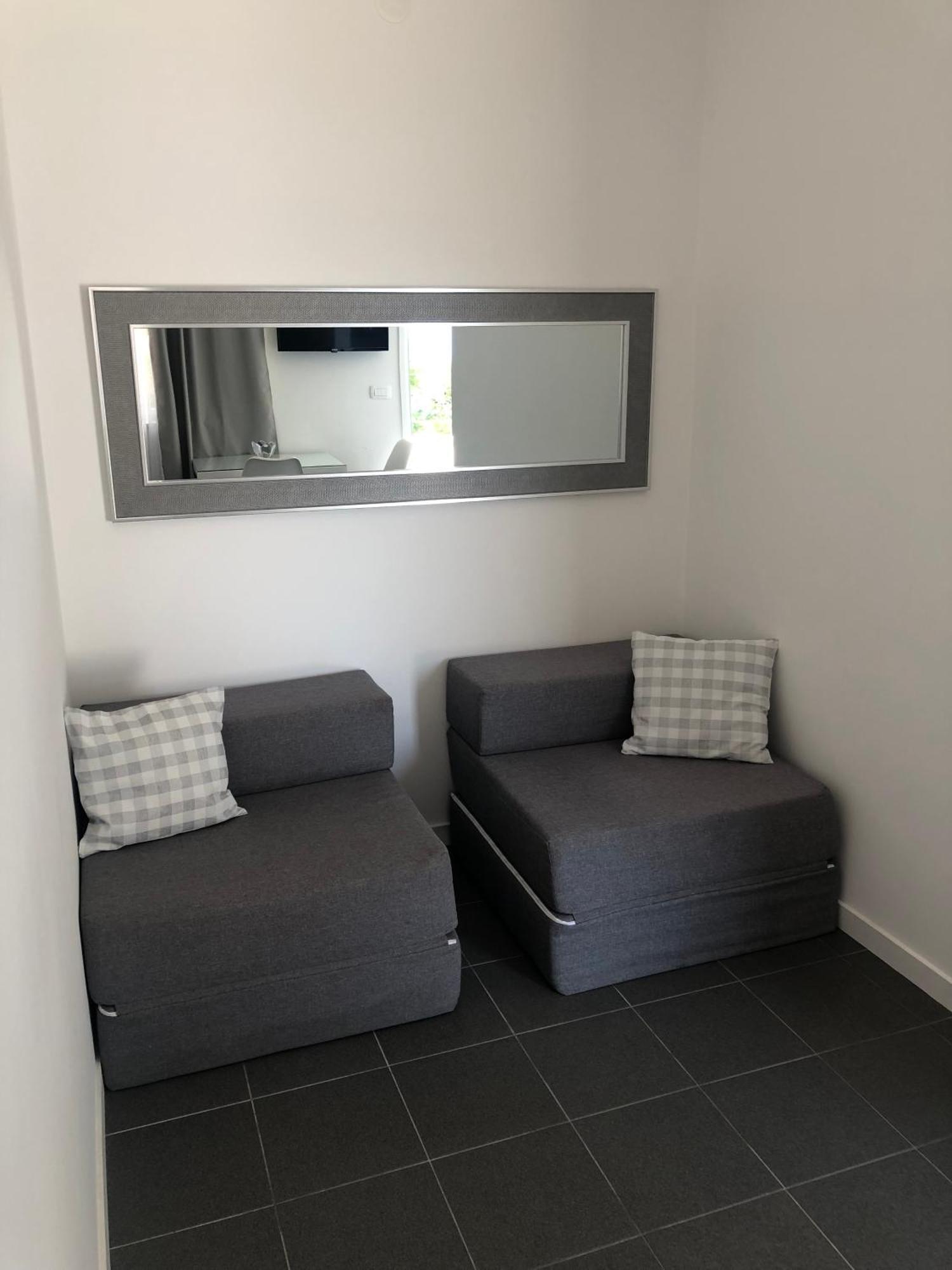 Apartmani Milka I Jozo 奥米什 外观 照片